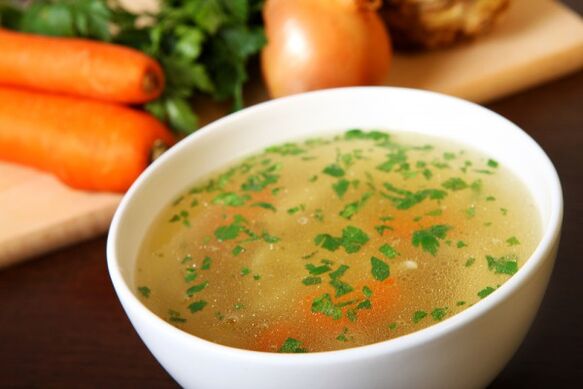 Суп на мясным булёне - смачная страва ў меню пітной дыеты